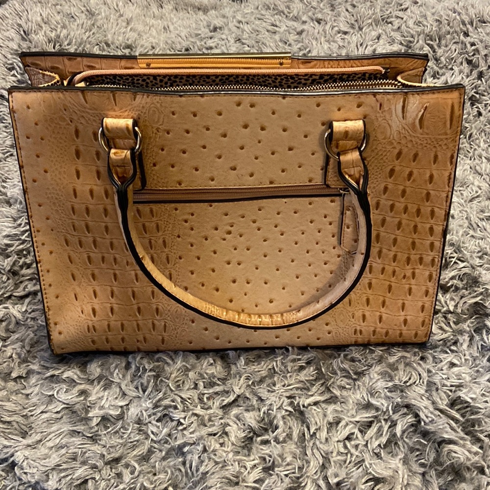 Ostrich tote